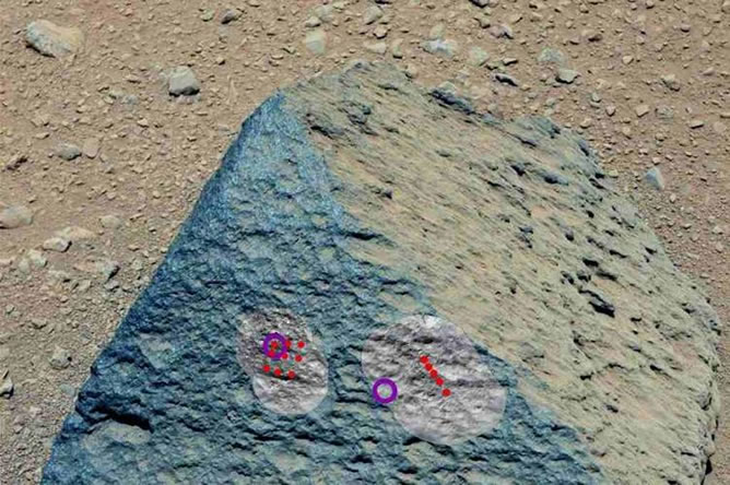 Roca marciana similar a una terrestre
